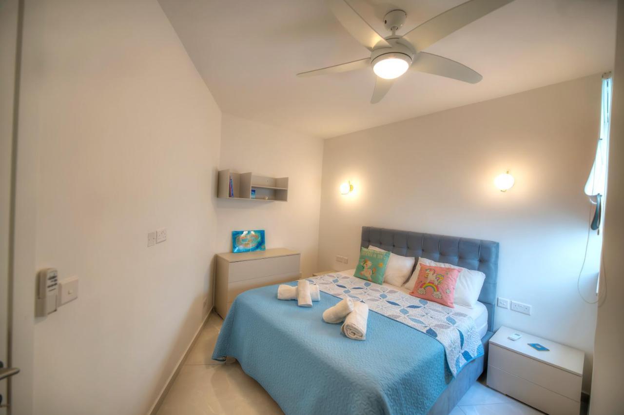 Seaside Apartment In The Heart Of Xlendi Gozo Extérieur photo