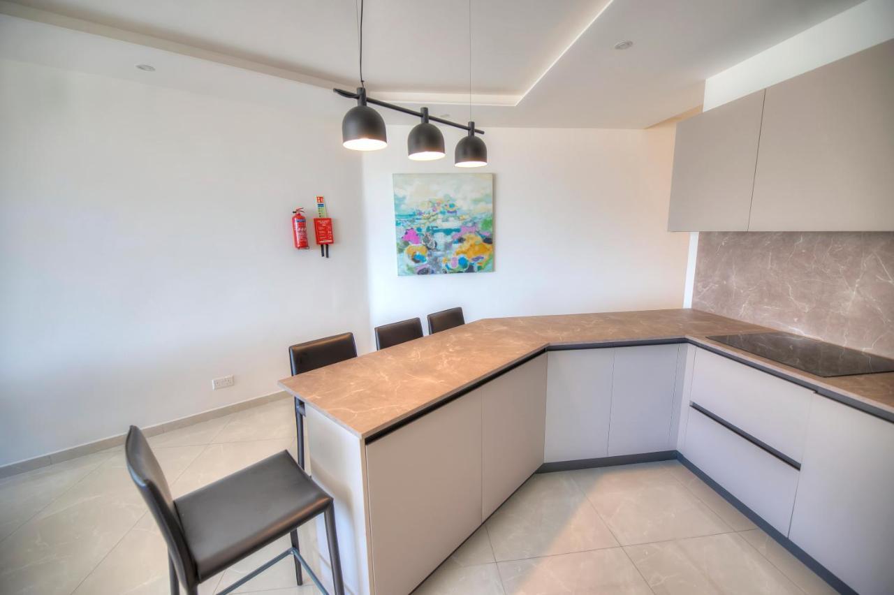 Seaside Apartment In The Heart Of Xlendi Gozo Extérieur photo