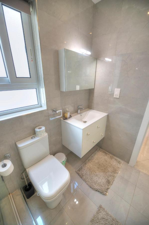 Seaside Apartment In The Heart Of Xlendi Gozo Extérieur photo