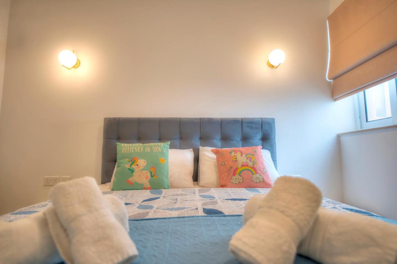 Seaside Apartment In The Heart Of Xlendi Gozo Extérieur photo