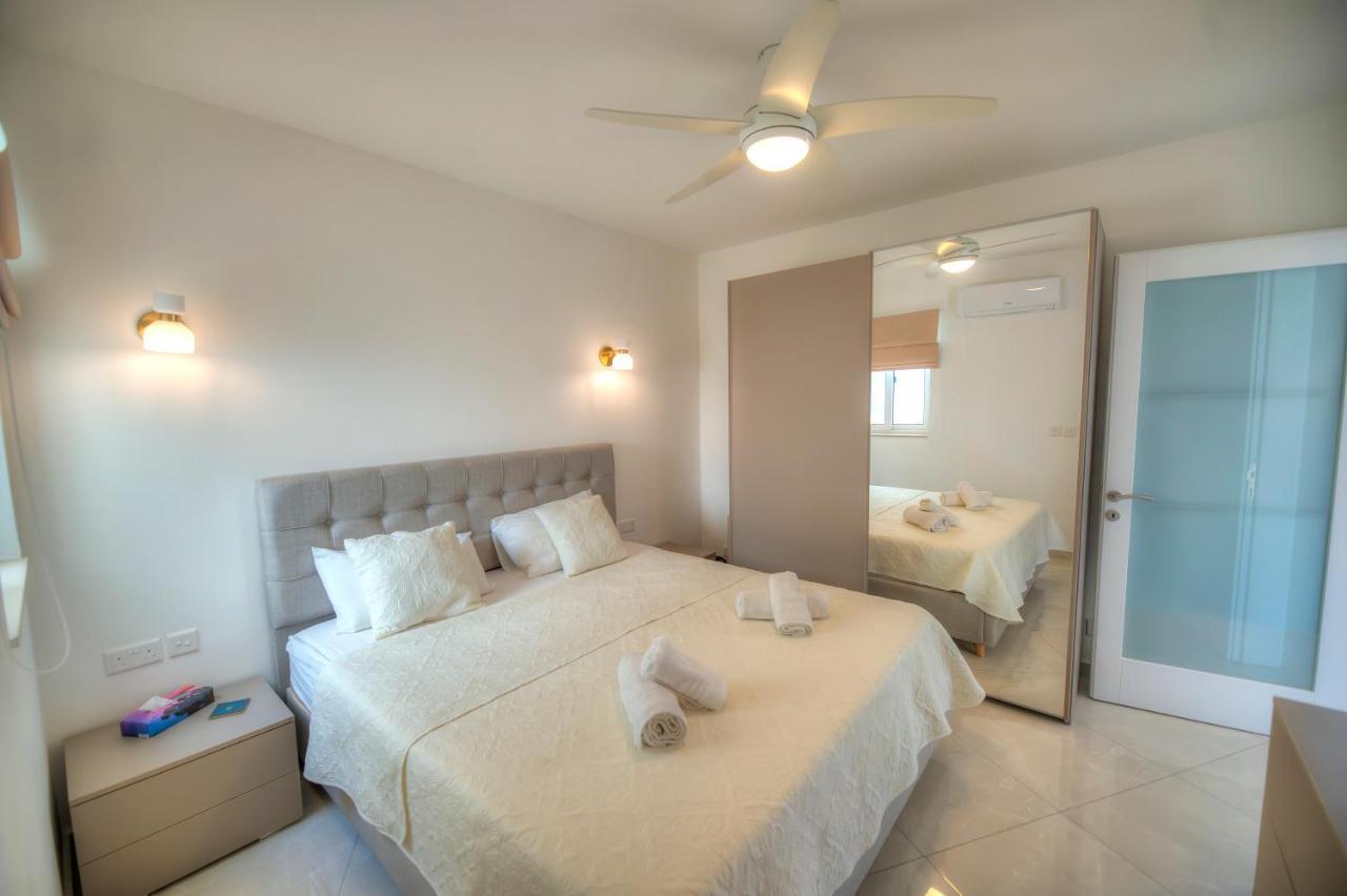 Seaside Apartment In The Heart Of Xlendi Gozo Extérieur photo